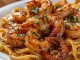 Découvrez Comment Préparer des Linguine aux Crevettes Sautées à l’Ail et au Citron en Seulement 30 Minutes