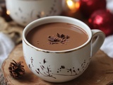 Découvrez comment préparer un délicieux chocolat chaud maison : le secret d’une boisson réconfortante