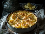 Découvrez la Recette Infaillible du Gratin de Pommes de Terre Crémeux : Une Explosion de Saveur au Four