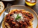 Découvrez la Recette Ultime de Spaghettis à la Bolognaise Maison en 1 Heure Seulement