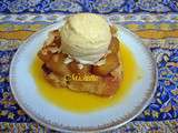 Brioche perdue, ananas caramélisé, glace à la vanille, coulis acidulé