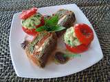 Terrine aux légumes d'été et à la ricotta, tomate farcie au crabe et à l'avocat