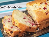 Cake aux groseilles et lait de coco