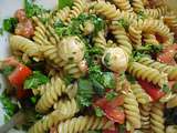 Salade Viviane de fusilli au tomate et bocconcini