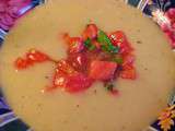 Potage aux haricots blancs avec salsa de tomate, basilic et vinaigre balsamique