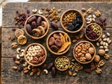 Fruits des bois : définition, liste et bienfaits