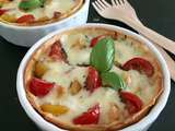 Tartelettes aux deux tomates cerises, mozza & aromates