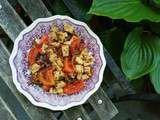 Encourageons les jeunes artistes culinaires: vomi de tofu à la tomate