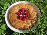 Gâteau aux framboises et à la cardamome