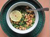 Salade d'herbes et de pois chiches