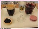 Cafe gourmand aux fruits rouges