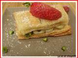 Mille feuilles aux fruits rouges et aux pistaches