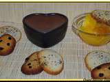 Petits pots de creme au chocolat et clementines confites, salade d'orange