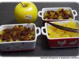 Pomme compotee, crumble de pain d'epices