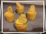 Verrines de mousse de carottes avec sa tuile au parmesan