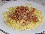 Tagliatelles au thon et a la tomate