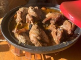 Tajine de cuisses de confit de canard, aux poires tapés