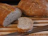 Pain de seigle multi-graines