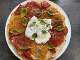 Tatin à la tomate et une burrata pour la rendre encore plus gourmande