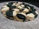 Macarons bicolores au foie gras