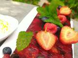 Terrine de fruits rouges a la menthe et creme mascarpone citronnee