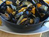 Moules au curry {Partenariat Les couleurs du sel}