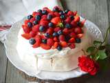 Pavlova aux fruits rouges