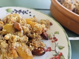 Crumble aux pêches et flocons d’avoine