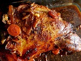 Gigot d'agneau mariné et confit au four 4h