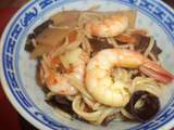 Wok de crevettes aux champignons noirs