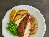 Magret de canard laqué , rhubarbe marinée et petits pois fumés de Fabrice Mignot