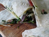 Piadina aux épinards, scamorza et coppa