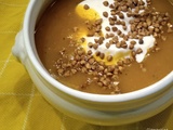 Soupe de potimarron, mousse de chèvre frais, grains de sarrasin toastés (kasha)