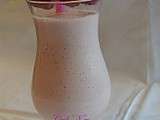 Milkshake framboise/banane (pour un grand verre)