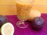 Smoothie ananas, mangue et fruits de la passion