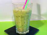 Smoothie pomme-kiwi-ananas