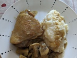 Cuisse de poulet aux champignons et à la moutarde