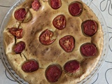 Quiche sans pâte au thon, moutarde et tomates