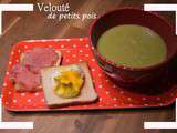 Velouté de petit pois et son oeuf poché