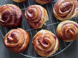 Petites brioches roulée à la confiture