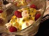 Verrine façon pavlova philadelphia, mangue, framboise, passion