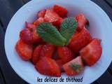 Salade de fraises, citron , menthe