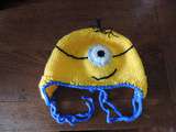 Explications bonnet jaune minion