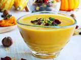 Velouté de potiron au curry et son topping orange-cranberries