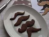 Moustache attitude ou même tes biscuits suivent la tendance ! (emporte pièce maison)