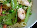 Salade de pates verdure du jardin crevette et pesto