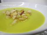 Veloute pois casse coco curcuma