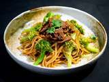 Pâtes De Riz Sautées Au Boeuf & Brocoli