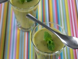 Velouté glacé aux petits pois et à la menthe