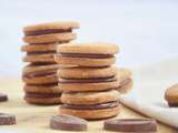 Biscuits fourrés au chocolat au lait